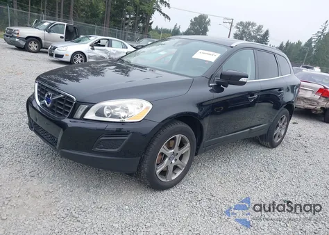 2012 Volvo Xc60 T6 z USA, uszkodzony, nr VIN YV4902DZ4C2341399